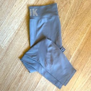 Pink by Victoria’s Secret Grey Workout Leggings
